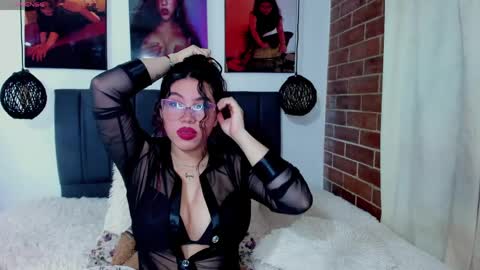 Snapshot of gisele_cedield chatting on May 26, 3:13 am Kylie online show from May 26, 3:13 am
