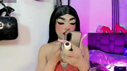 Snapshot of gisele_fox chatting on June 30, 3:51 am Gisel online show from June 30, 3:51 am