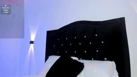 Gisell online show from April 6, 12:50 pm