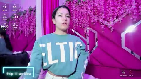 Snapshot of gisell_squirt chatting on March 16, 12:42 pm gisell_squirt online show from March 16, 12:42 pm