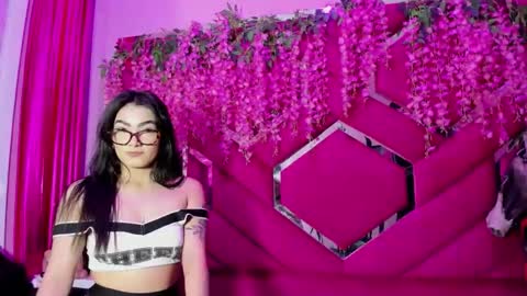 Snapshot of gisell_squirt chatting on March 20, 1:38 pm gisell_squirt online show from March 20, 1:38 pm