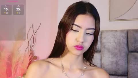 giselleclair online show from November 13, 12:04 pm