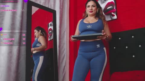 Gissell Saenz online show from January 26, 1:09 am