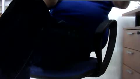 Snapshot of gitano691 chatting on December 5, 8:33 am gitano691 online show from December 5, 8:33 am