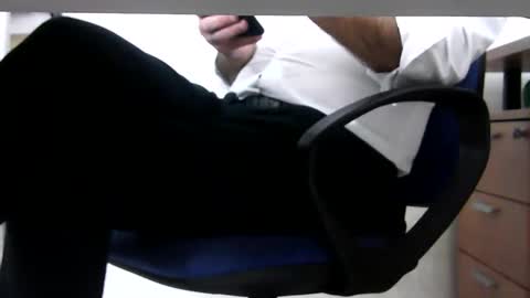 Snapshot of gitano691 chatting on December 11, 8:36 am gitano691 online show from December 11, 8:36 am