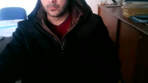 Snapshot of giuseppevai1 chatting on February 3, 9:47 am giuseppevai1 online show from February 3, 9:47 am