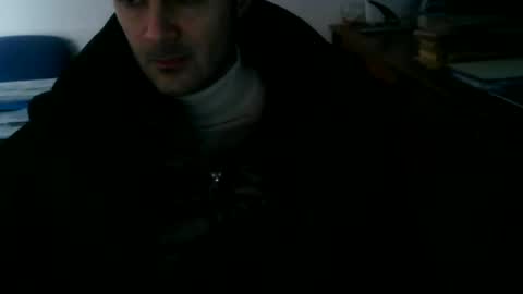 Snapshot of giuseppevai1 chatting on February 11, 11:26 am giuseppevai1 online show from February 11, 11:26 am