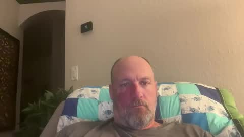 giveitup193 online show from February 20, 1:35 am