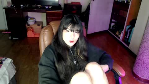 Snapshot of givenom chatting on October 1, 9:10 pm dirtyvenom online show from October 1, 9:10 pm