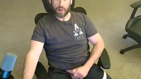 Snapshot of gixxer_750 chatting on June 14, 1:25 am gixxer_750 online show from June 14, 1:25 am