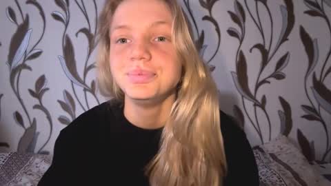 Snapshot of gladisstipes chatting on March 13, 10:00 am Hello My name is Ashley online show from March 13, 10:00 am