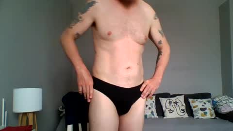 Snapshot of gladius_grande chatting on June 23, 12:47 pm Gladius Grande online show from June 23, 12:47 pm