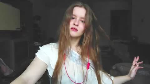 Adeline online show from February 26, 7:07 am