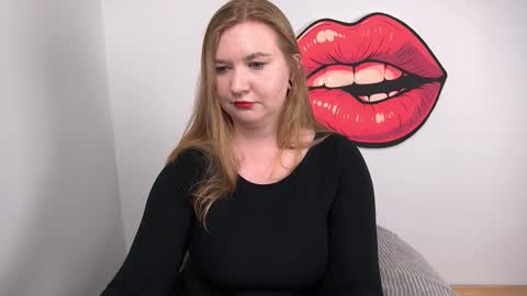 Nikki online show from September 30, 6:02 pm