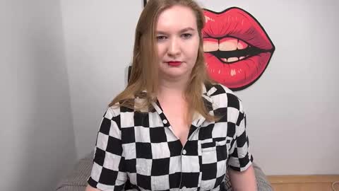 Nikki online show from October 4, 1:20 pm