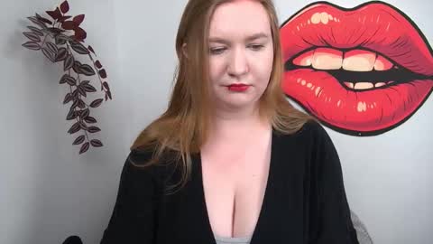 Nikki online show from March 7, 5:43 pm