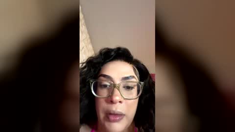 Snapshot of glassofhorrchata chatting on March 4, 11:33 pm Horrchata online show from March 4, 11:33 pm