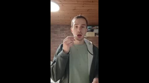 Snapshot of glebc chatting on February 19, 10:28 pm glebc online show from February 19, 10:28 pm