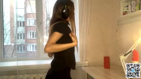 Catalina online show from November 16, 10:10 am