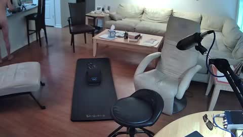 glennbitch online show from December 25, 7:02 pm