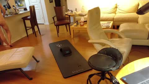 glennbitch online show from July 9, 10:52 am