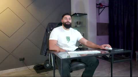 Matthew .. for short call me Matt online show from January 13, 7:53 pm