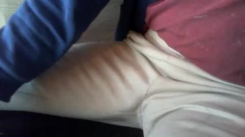 Snapshot of glimmertwins11 chatting on April 12, 11:54 pm glimmertwins11 online show from April 12, 11:54 pm