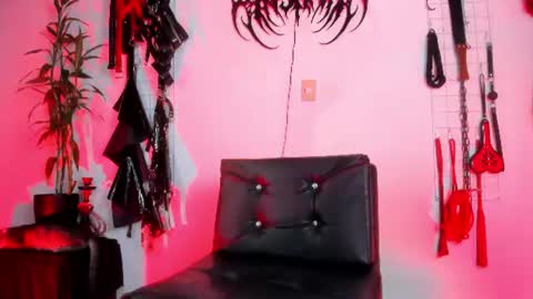 NYX online show from July 19, 8:12 pm
