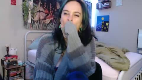 Snapshot of glitterspace chatting on September 20, 4:13 am anna online show from September 20, 4:13 am