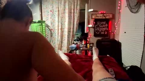 glizzy4u online show from December 16, 11:26 am