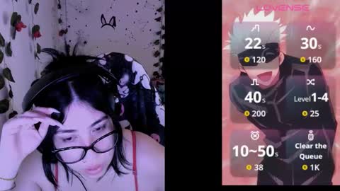 Snapshot of gloriette__ chatting on March 4, 2:01 pm LALISA online show from March 4, 2:01 pm