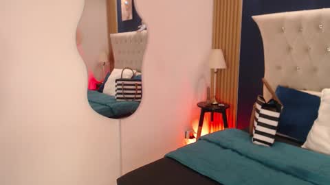 Snapshot of glory_shine chatting on February 24, 12:36 pm Glory online show from February 24, 12:36 pm