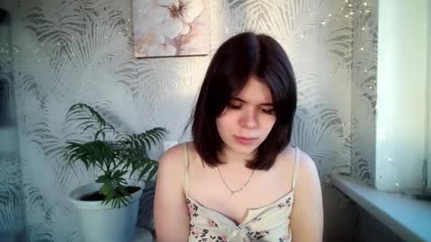  Roxy  online show from November 17, 11:05 am