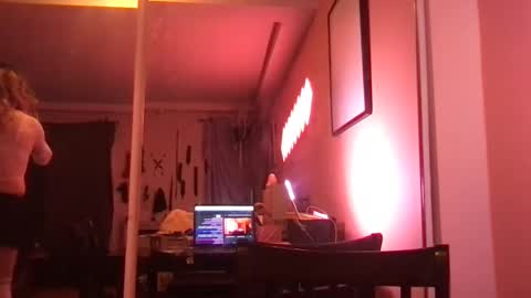 Glow Goddess online show from September 23, 6:49 am