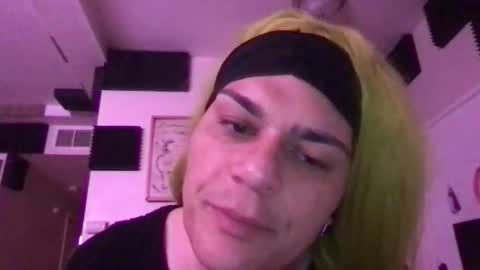 Glow Goddess online show from December 22, 1:41 pm