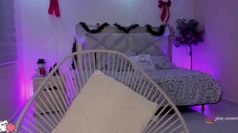 Snapshot of glow_moon chatting on December 29, 2:17 am Moon Nicoll online show from December 29, 2:17 am