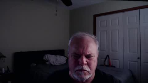 gmctruckguy online show from April 6, 7:37 pm