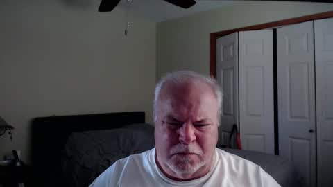 gmctruckguy online show from April 26, 4:26 pm