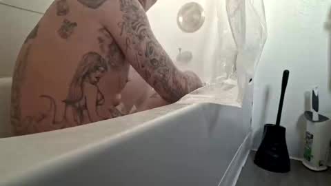 Snapshot of gnasty83 chatting on February 10, 3:32 pm gnasty83 online show from February 10, 3:32 pm