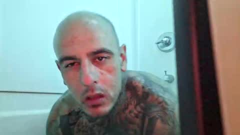 Snapshot of gnasty83 chatting on October 3, 1:24 am gnasty83 online show from October 3, 1:24 am