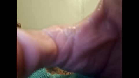 Snapshot of gnasty83 chatting on November 7, 6:02 am gnasty83 online show from November 7, 6:02 am