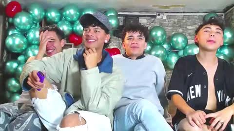 THOMAS AND DAMIAND online show from February 26, 12:14 pm