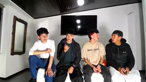 THOMAS AND DAMIAND online show from September 28, 5:51 pm