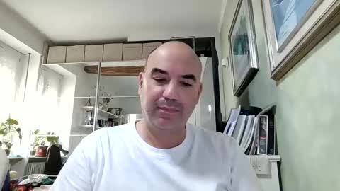 Matte online show from June 3, 3:39 pm