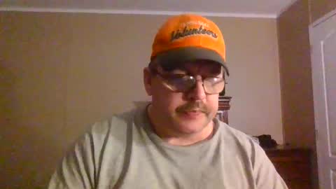 IDKIDCIDGAF online show from April 4, 12:09 am