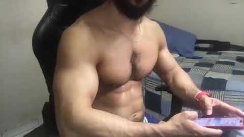 god hunkules online show from January 19, 3:42 pm