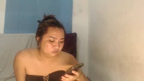 Snapshot of goddesrealcum chatting on July 8, 6:12 pm goddesrealcum online show from July 8, 6:12 pm
