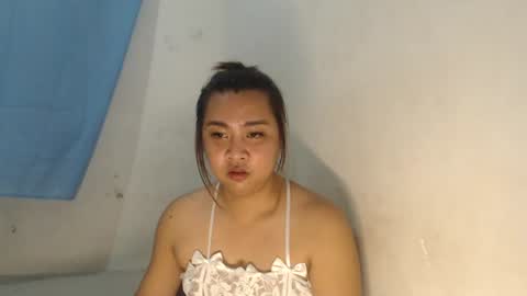 Snapshot of goddesrealcum chatting on July 9, 10:41 am goddesrealcum online show from July 9, 10:41 am