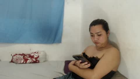 Snapshot of goddesrealcum chatting on July 13, 4:43 pm goddesrealcum online show from July 13, 4:43 pm