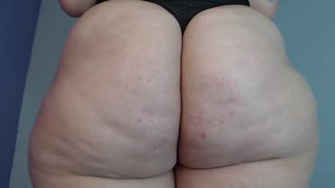 Snapshot of goddess_allison chatting on February 19, 8:31 pm goddess_allison online show from February 19, 8:31 pm